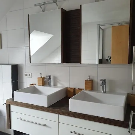 Dachgeschoss-apartment In - 140m² لاندك