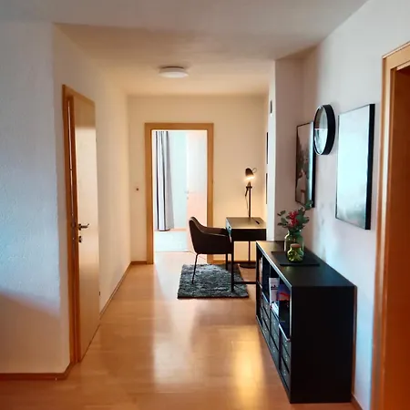 Dachgeschoss-apartment In - 140m² Apartment