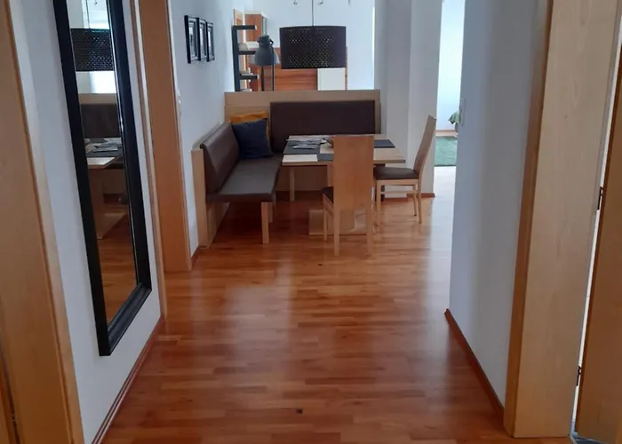 Apartmán Dachgeschoss-apartment In - 140m² *