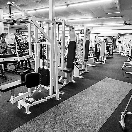 Апартаменты Dachgeschoss-apartment In - 140m²