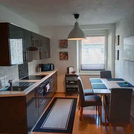 Dachgeschoss-apartment In - 140m² *