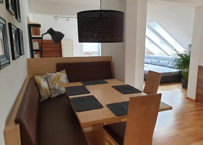 Daire Dachgeschoss-apartment In - 140m² *